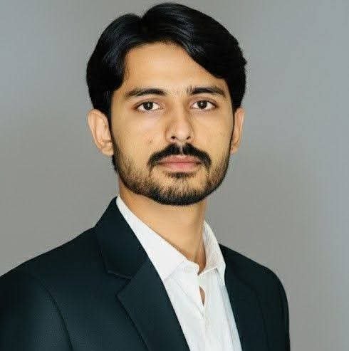 team-2 Guest Outreachy content marketing specialist working on SEO and digital marketing strategies
